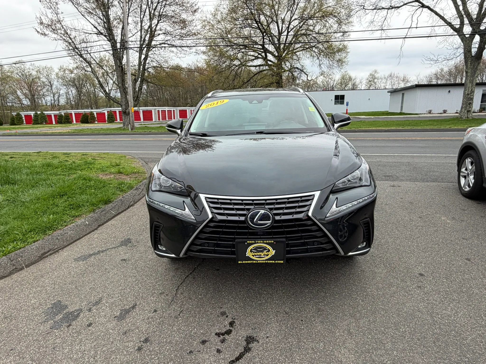 Used 2019 Lexus NX 300h AWD w/ Comfort Package image 2