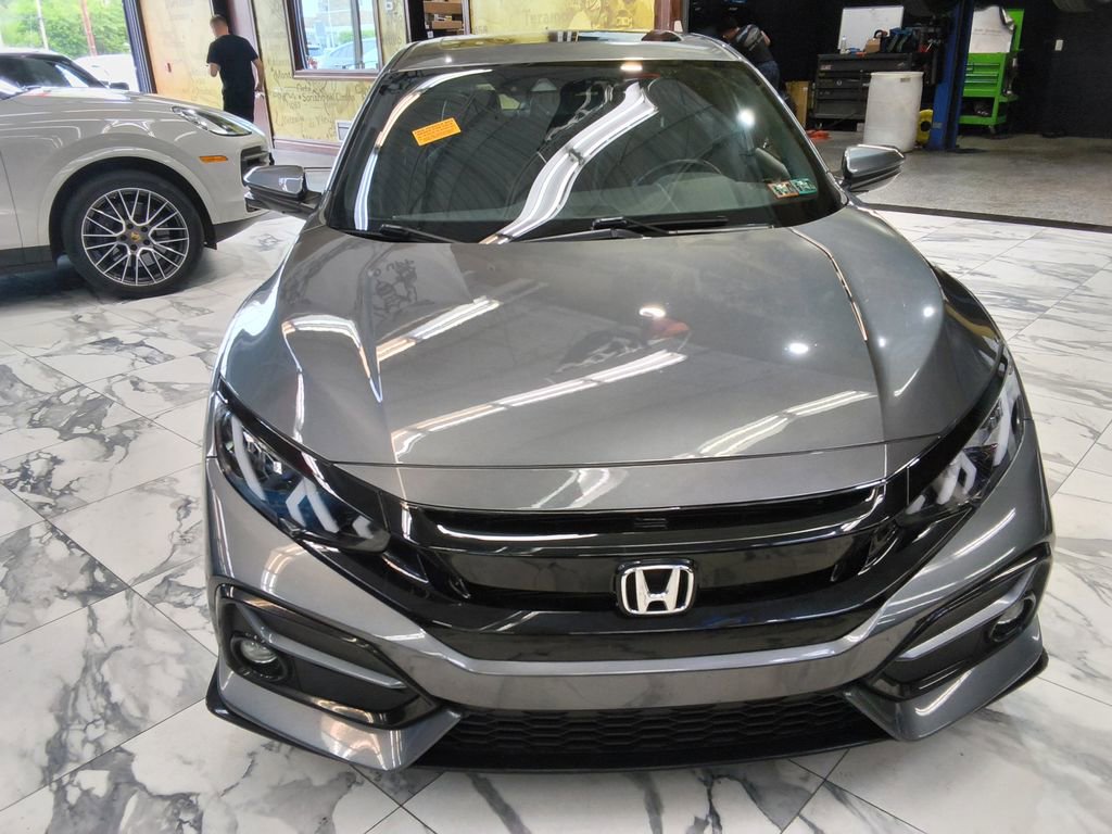 Used 2021 Honda Civic Sport Touring image 2