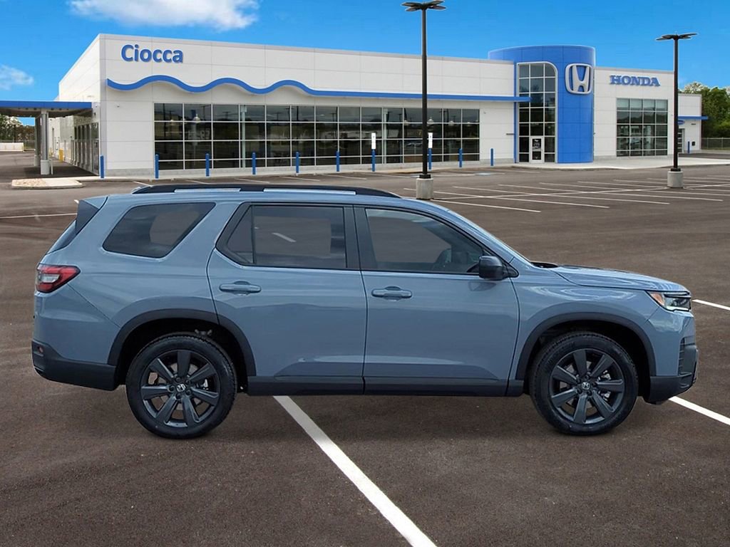 New 2026 Honda Pilot Sport image 5