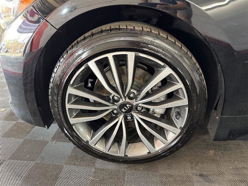 Used 2019 Kia Stinger AWD/4WD image 30