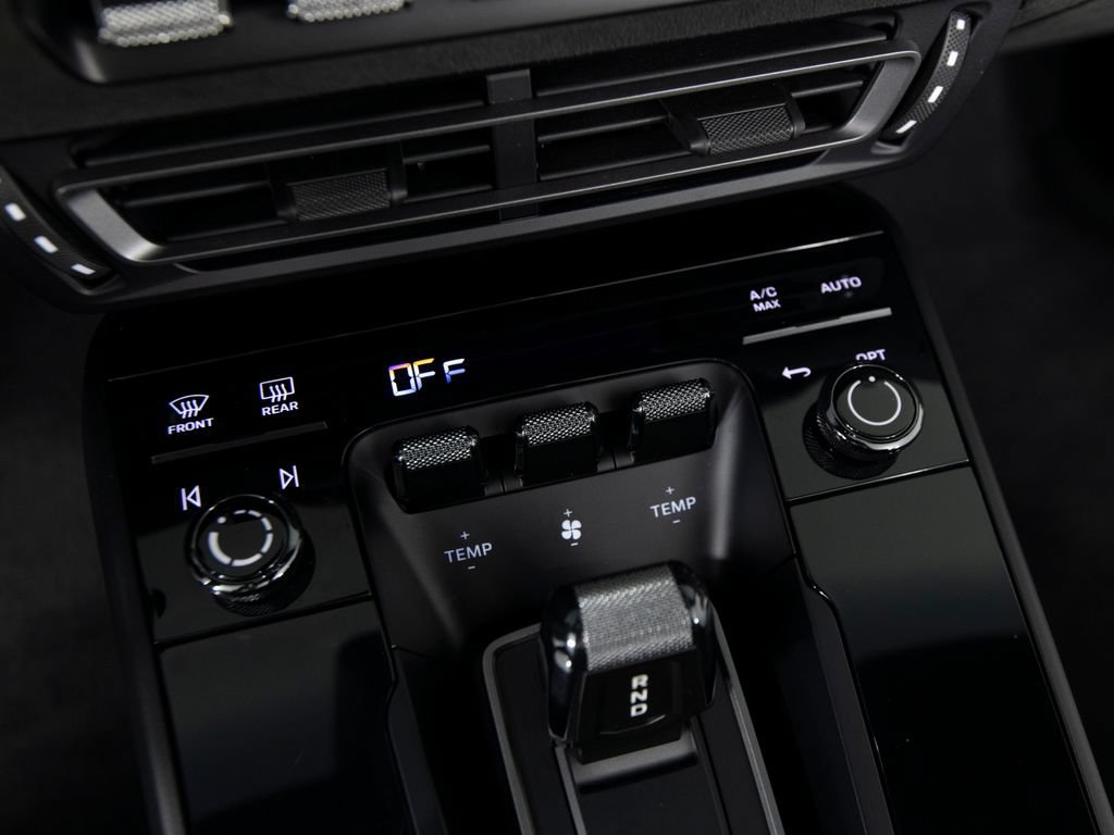 Certified 2022 Porsche 911 Carrera GTS RWD image 30