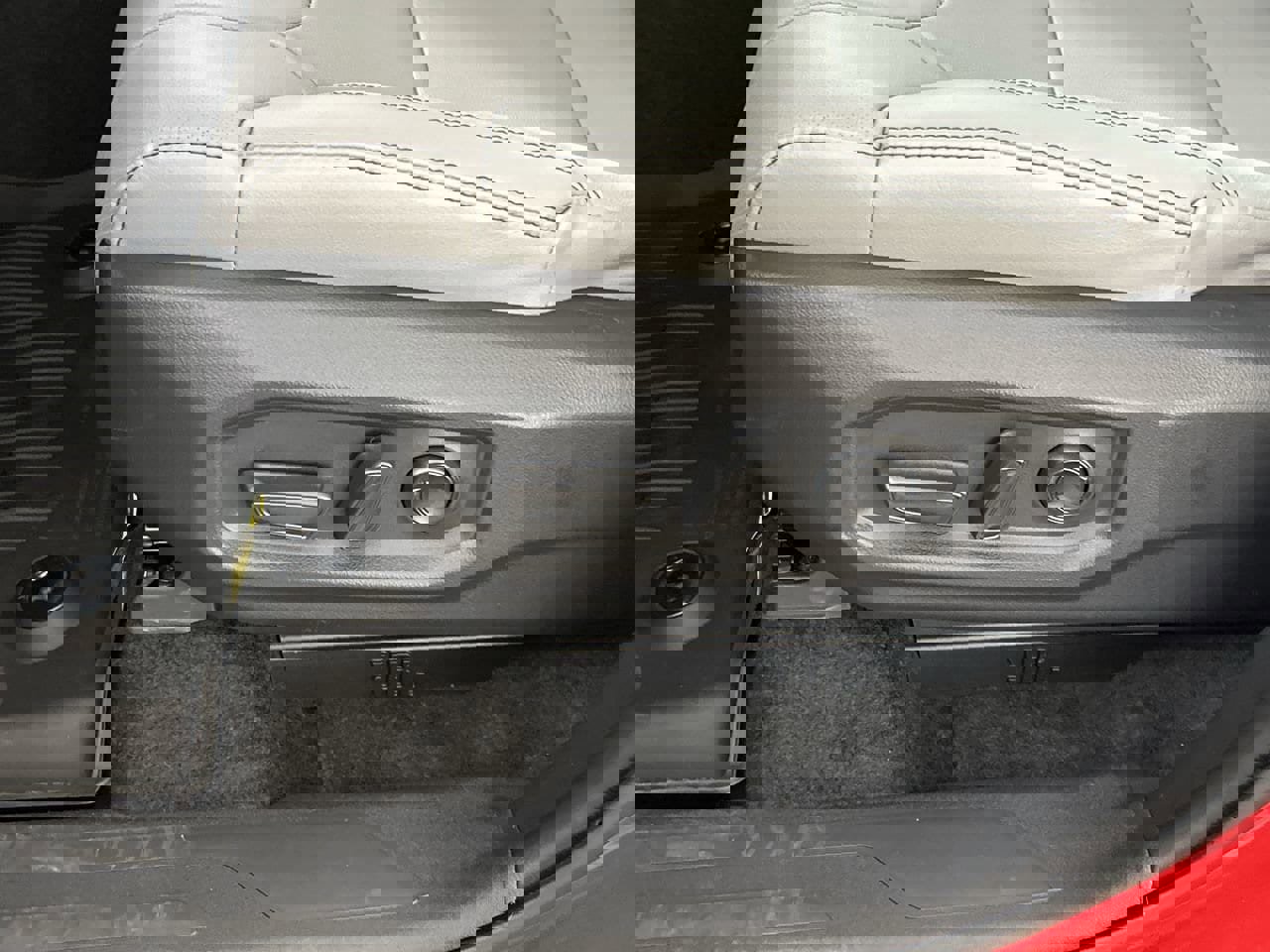 New 2026 Toyota Tundra Limited image 18