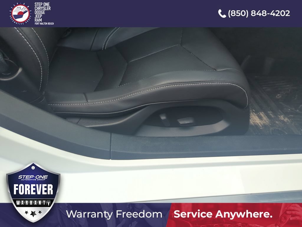 Used 2024 Chevrolet Corvette Stingray Coupe w/ 1LT RWD image 27