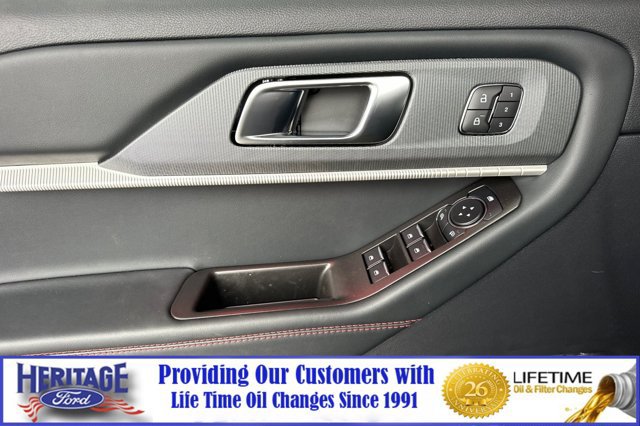 New 2026 Ford Explorer ST-Line w/ ST-Line Street Pack AWD/4WD image 11