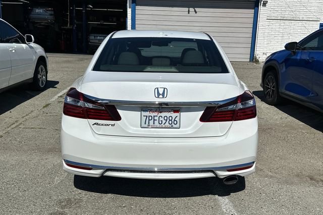 Used 2016 Honda Accord EX-L image 4