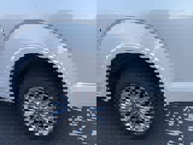 Used 2019 Ford F150 Limited w/ Trailer Tow Package image 6