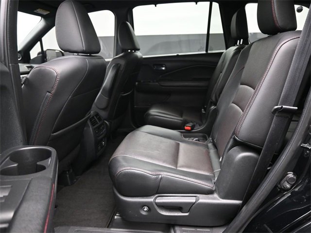 Used 2022 Honda Pilot Black Edition image 16