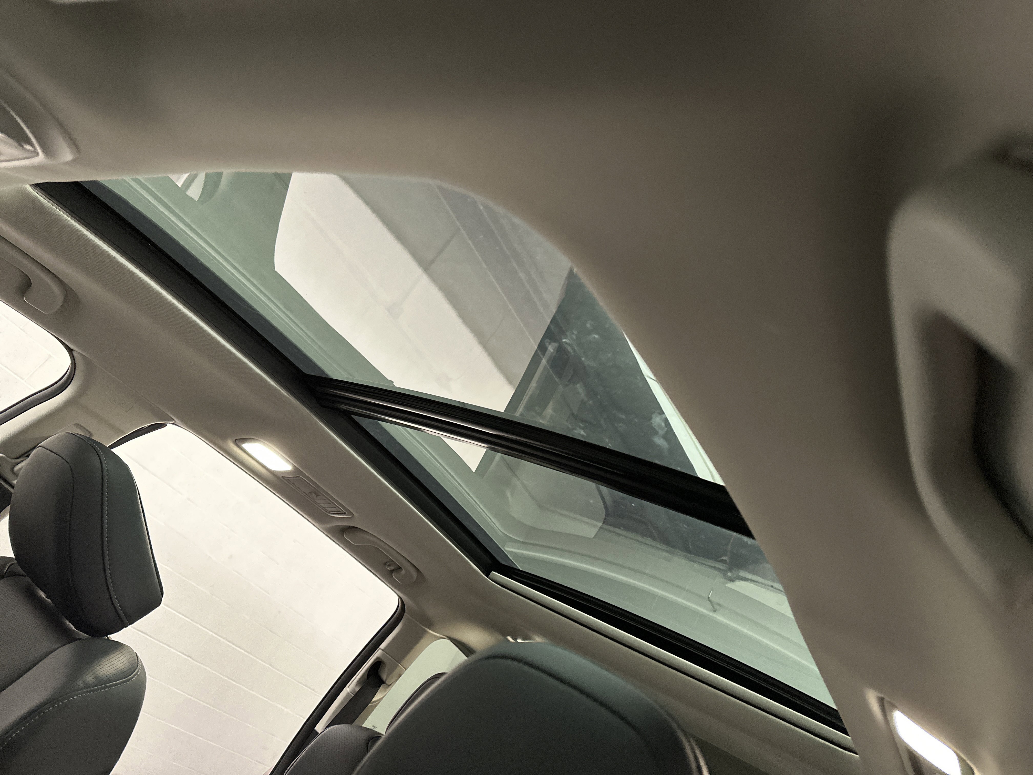 New 2025 Subaru Ascent Touring w/ Popular Package #2 image 22