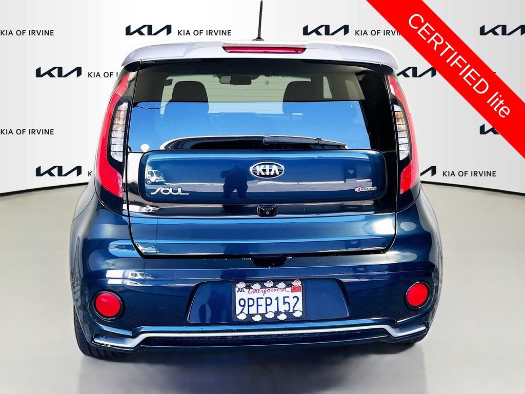 Used 2018 Kia Soul + FWD image 7
