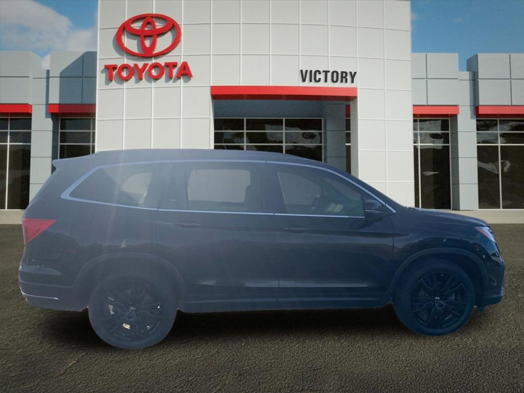 Used 2022 Honda Pilot Special Edition image 2