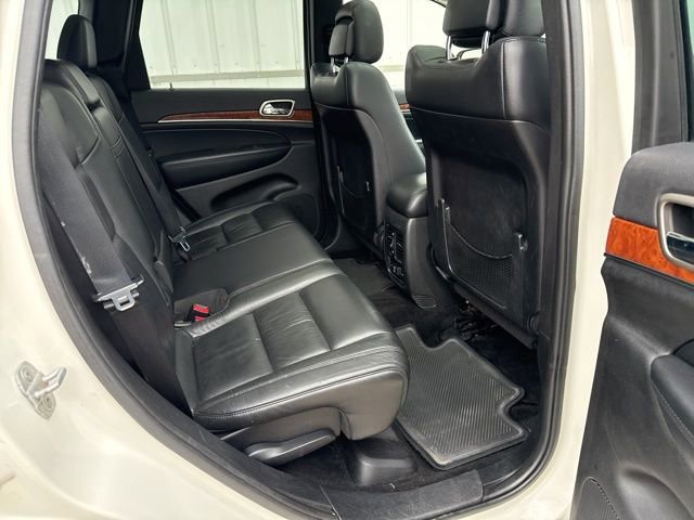 Used 2011 Jeep Grand Cherokee Limited image 18