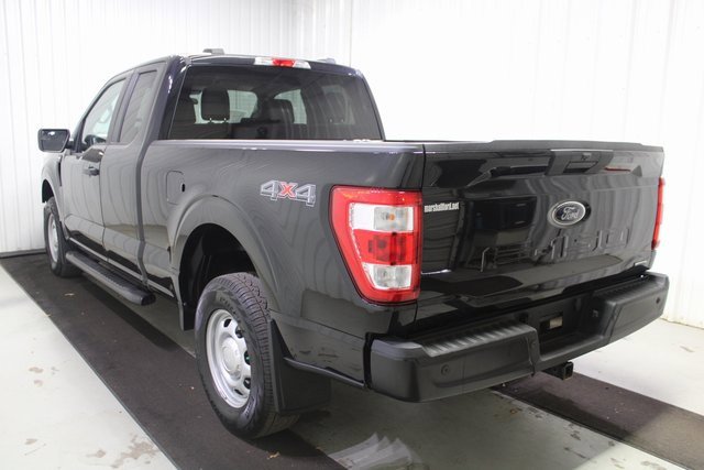 Used 2023 Ford F150 XL w/ Trailer Tow Package image 4