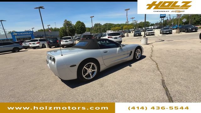 Used 2000 Chevrolet Corvette Convertible w/ Memory Pkg RWD image 9