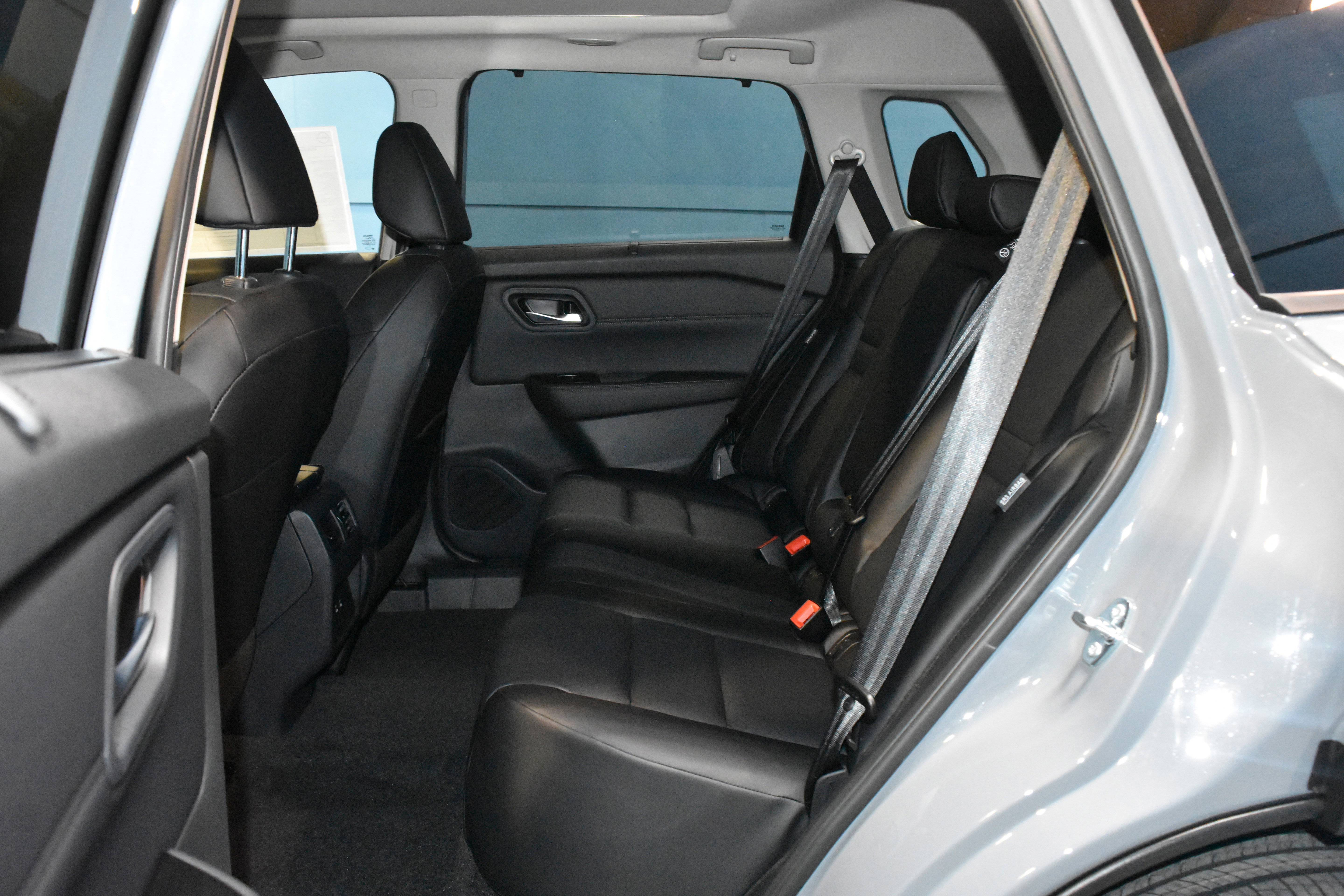 New 2026 Nissan Rogue SV w/ SV Premium Package image 17