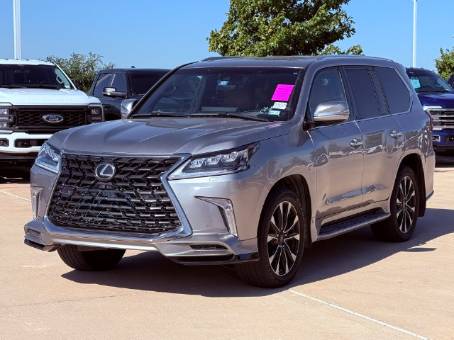 Used 2021 Lexus LX 570 4WD w/ Sport Package image 11