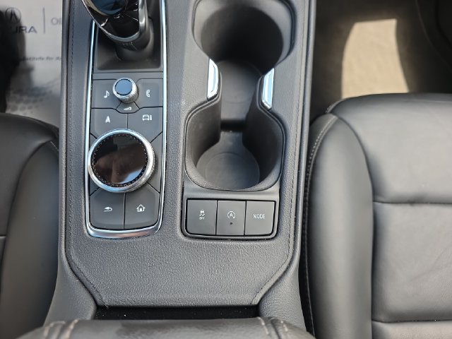 Used 2025 Cadillac XT4 Premium Luxury FWD image 26