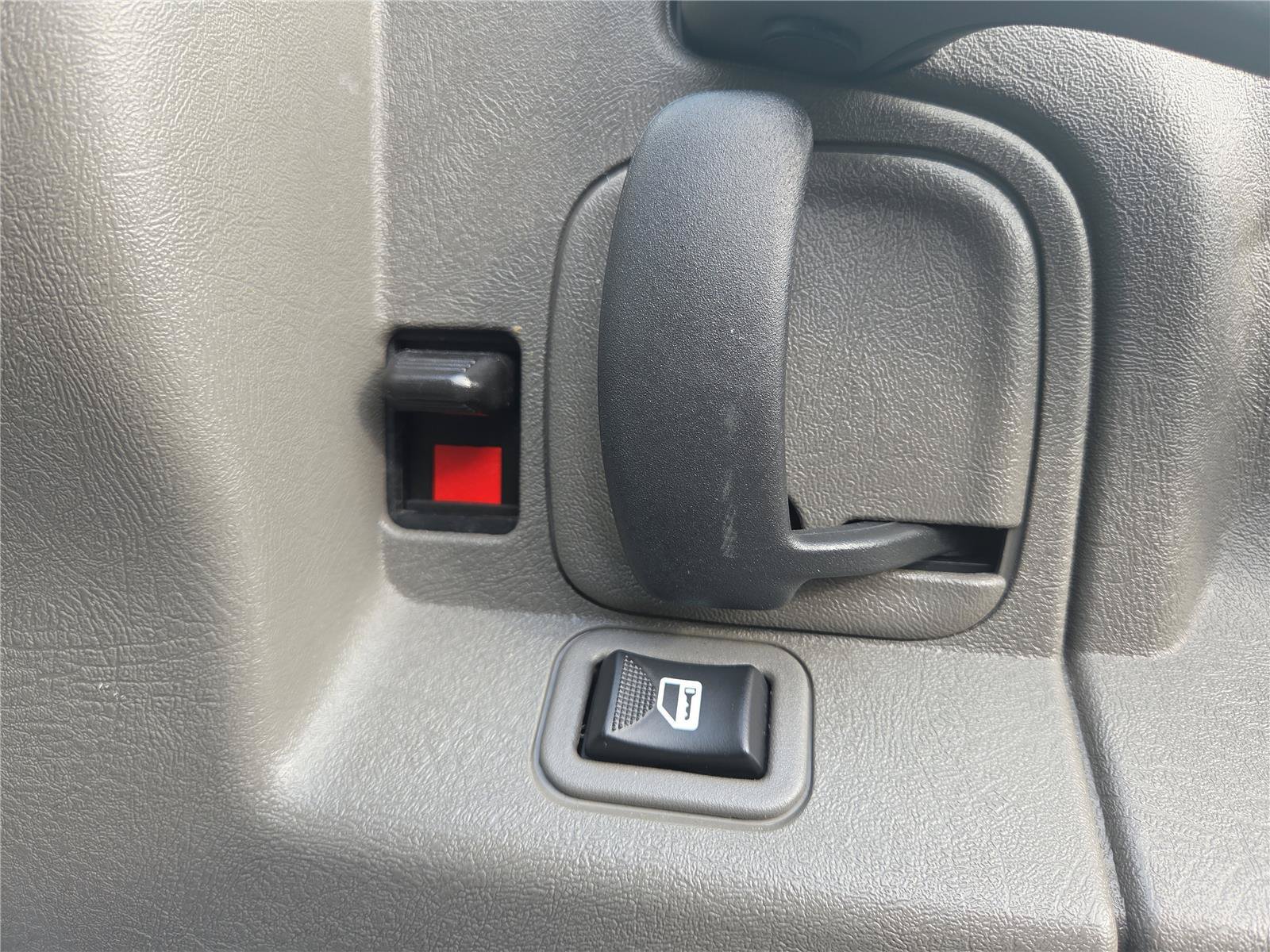 Used 2024 GMC Savana 2500 w/ Driver Convenience Package RWD image 24