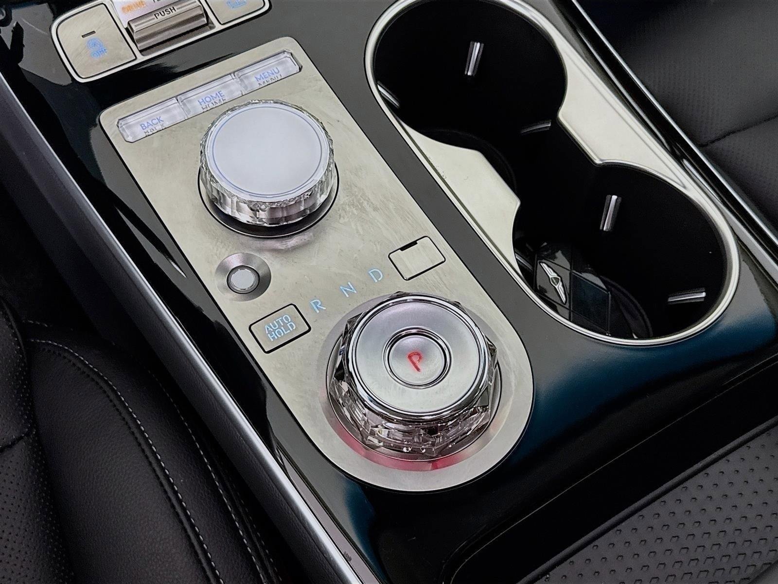 Certified 2026 Genesis GV70 2.5T image 18