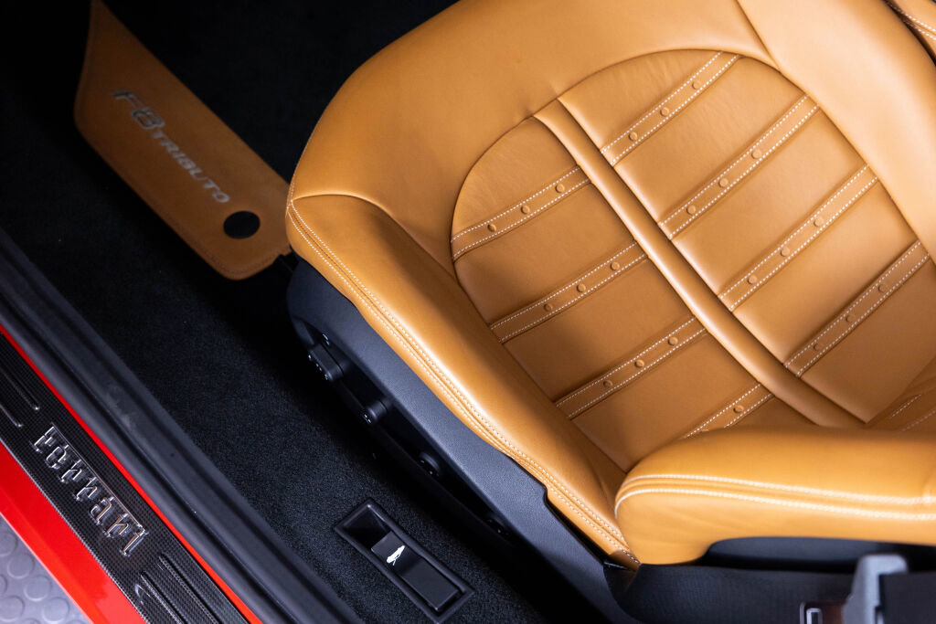 Certified 2021 Ferrari F8 Tributo RWD image 39