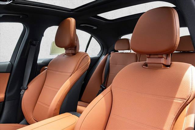 Certified 2026 Mercedes-Benz C 300 4MATIC Sedan image 22