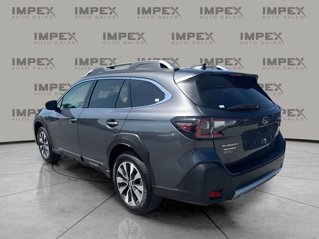 Used 2025 Subaru Outback Touring XT AWD/4WD image 3