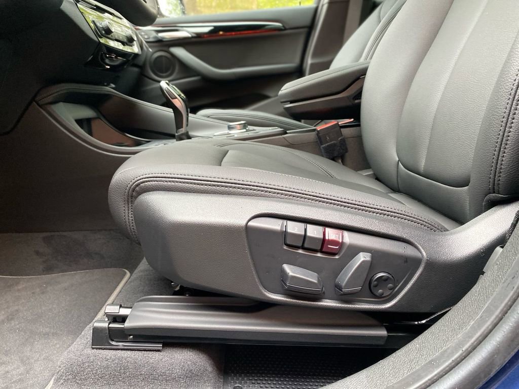 Used 2021 BMW X1 xDrive28i w/ Premium Package image 34