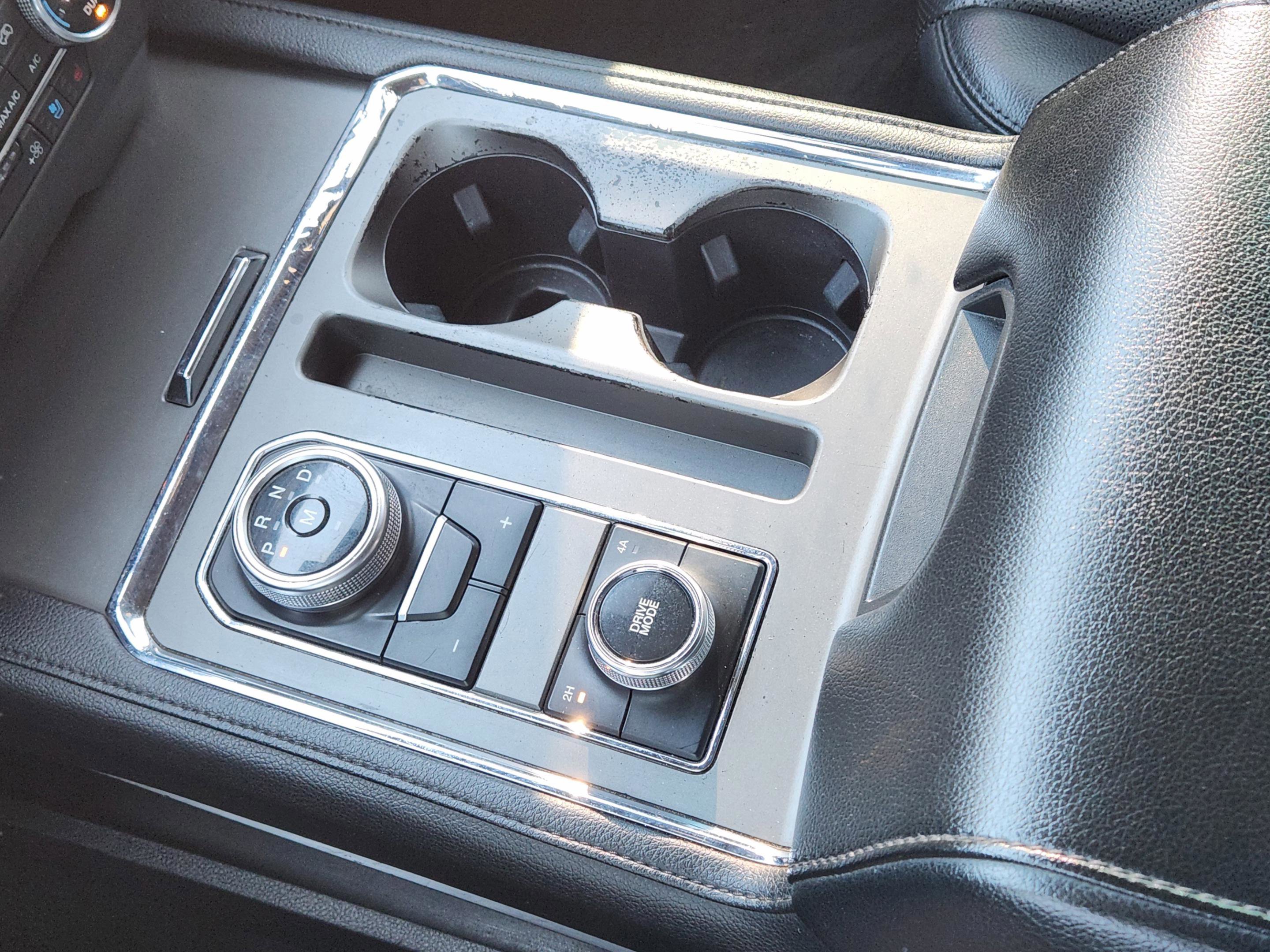 Used 2021 Ford Expedition Max XLT image 17