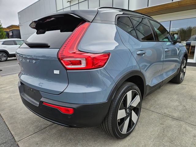 Certified 2023 Volvo XC40 Recharge Plus w/ Protection Package Premier AWD/4WD image 5