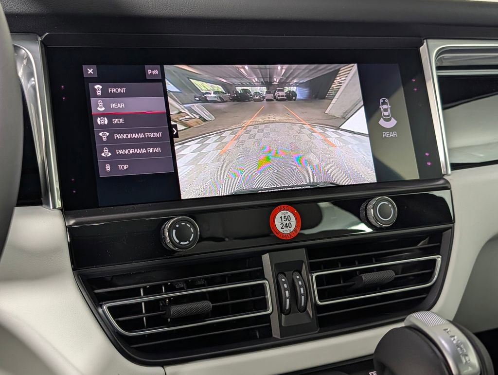 New 2026 Porsche Macan Turbo AWD/4WD image 32
