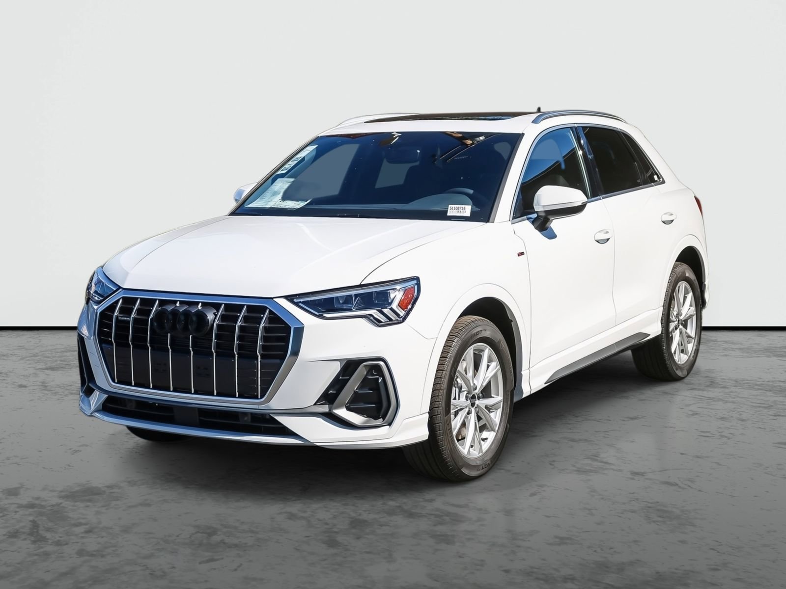 New 2025 Audi Q3 2.0T Premium Plus image 3
