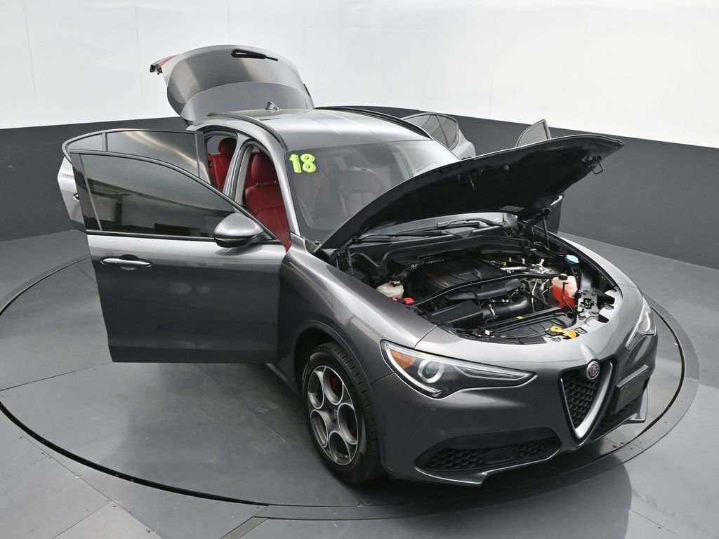Used 2018 Alfa Romeo Stelvio Sport w/ Quick Order Package 22J Sport image 47