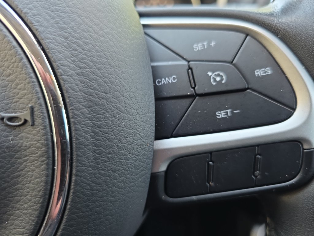 Used 2019 Jeep Compass Sport w/ Cold Weather Group AWD/4WD image 20