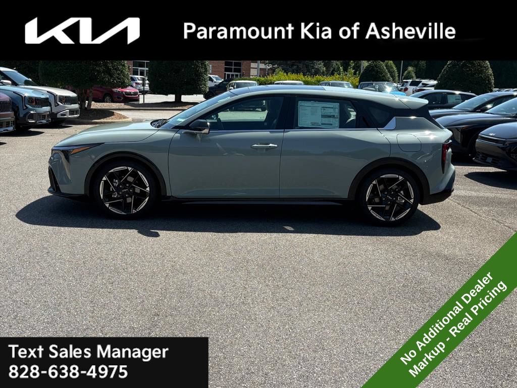 New 2026 Kia K4 GT-Line w/ GT-Line Premium Package FWD image 3