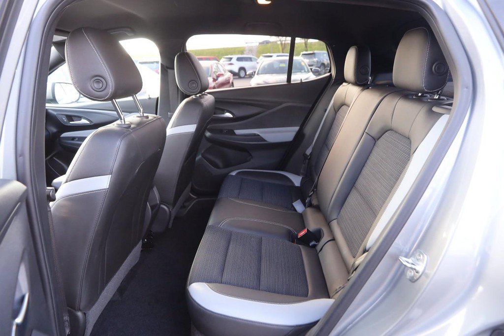 Used 2024 Buick Envista Preferred w/ Convenience I Package image 9