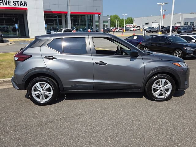 Used 2025 Nissan Kicks Play S FWD image 13
