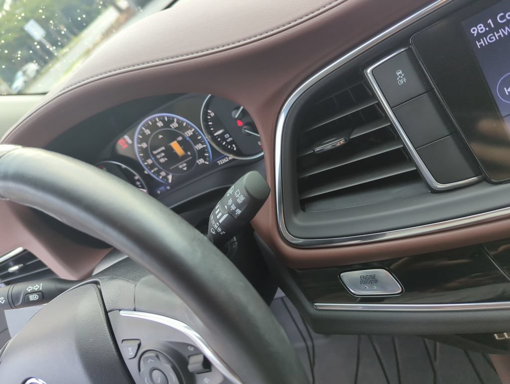 Used 2020 Buick Enclave Avenir w/ LPO, Floor Liner Package FWD image 24