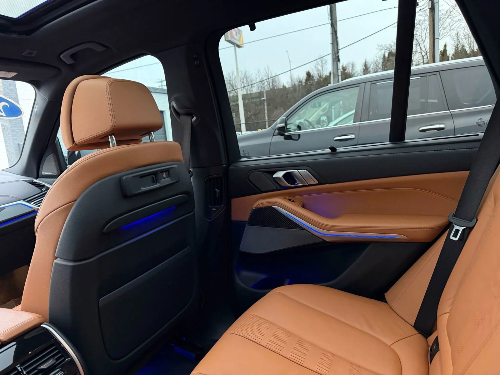 Used 2022 BMW X5 M50i w/ Executive Package AWD/4WD image 76