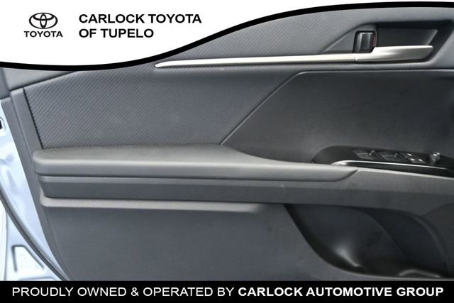 Used 2026 Toyota Camry SE FWD image 24
