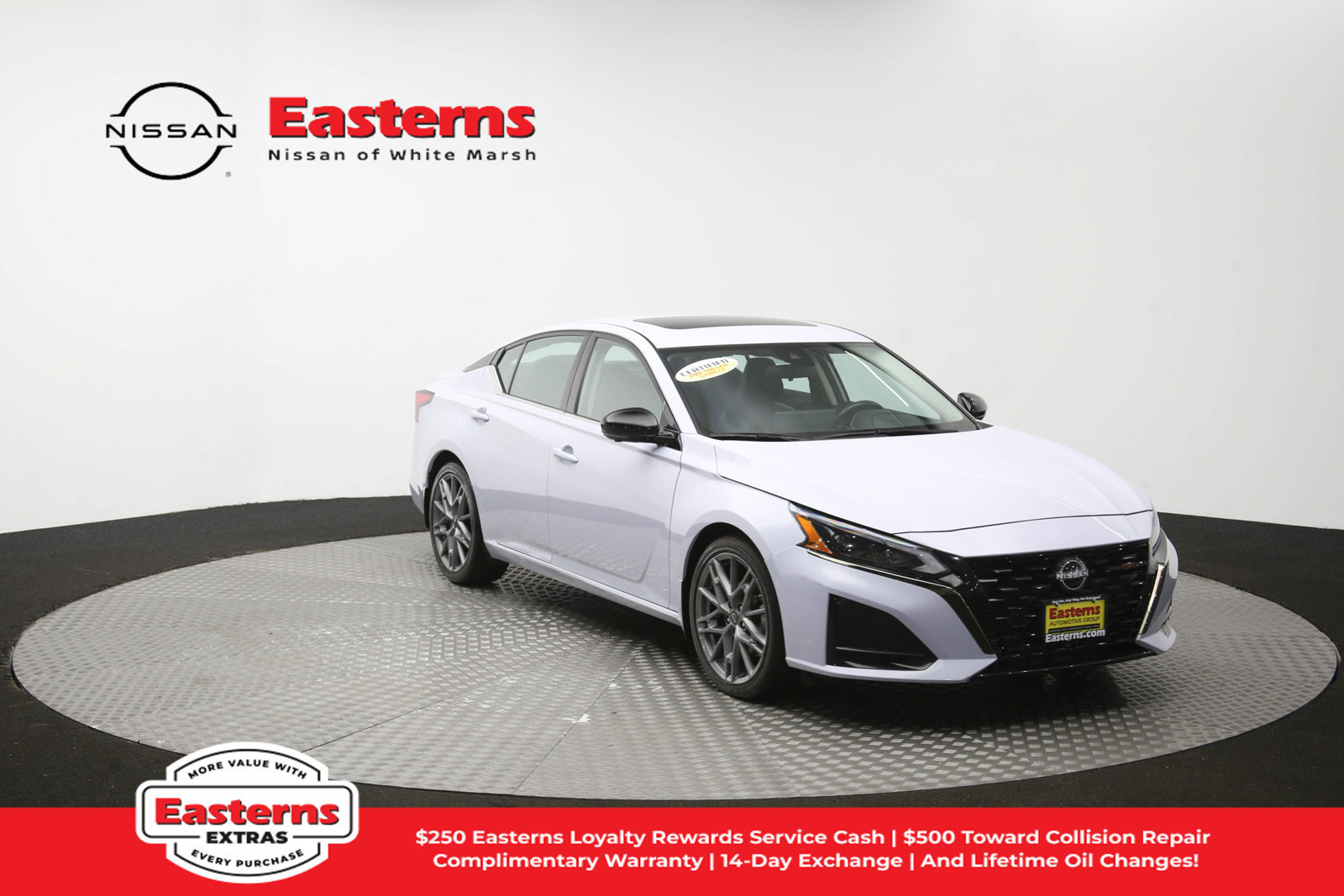 Used 2023 Nissan Altima 2.0 SR FWD image 49