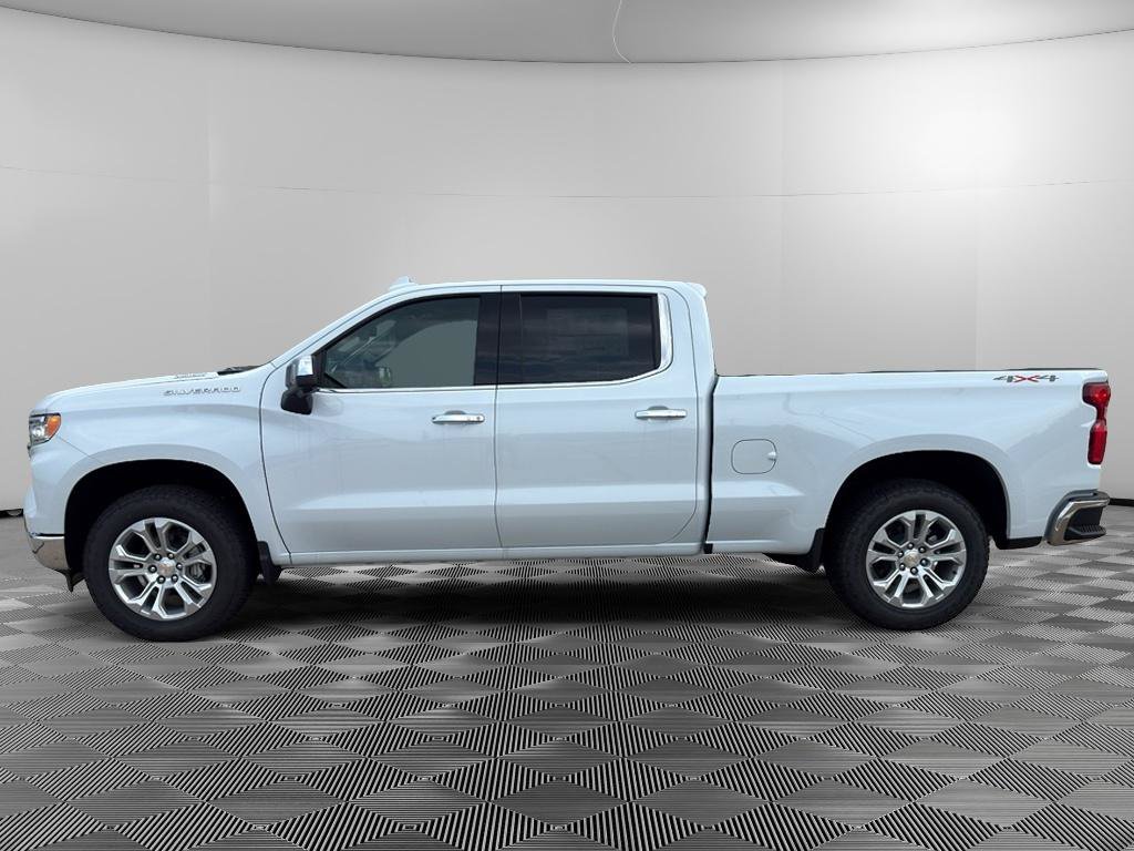 New 2026 Chevrolet Silverado 1500 LTZ w/ LTZ Convenience Package II AWD/4WD image 2