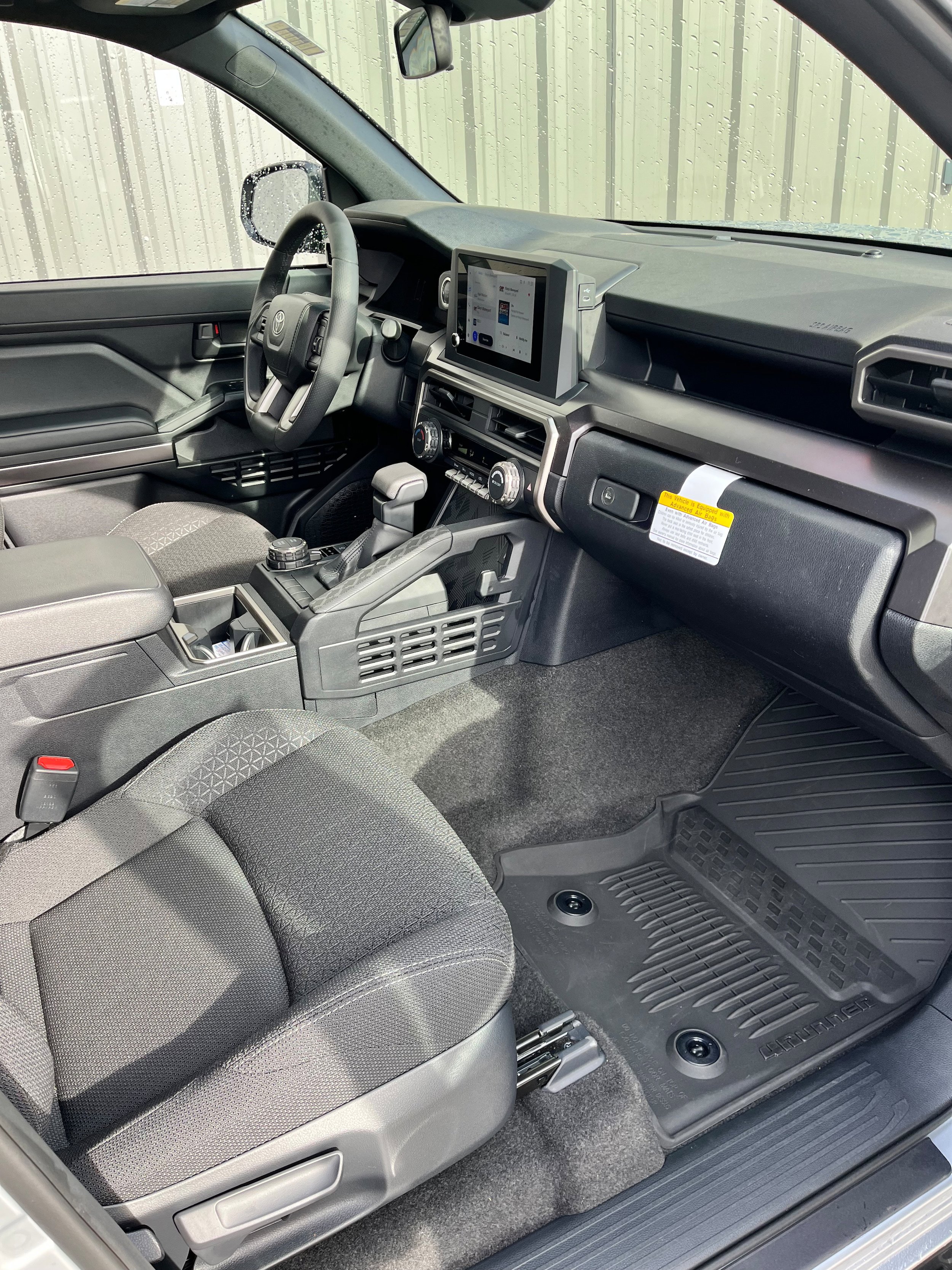 Certified 2025 Toyota 4Runner SR5 AWD/4WD image 6