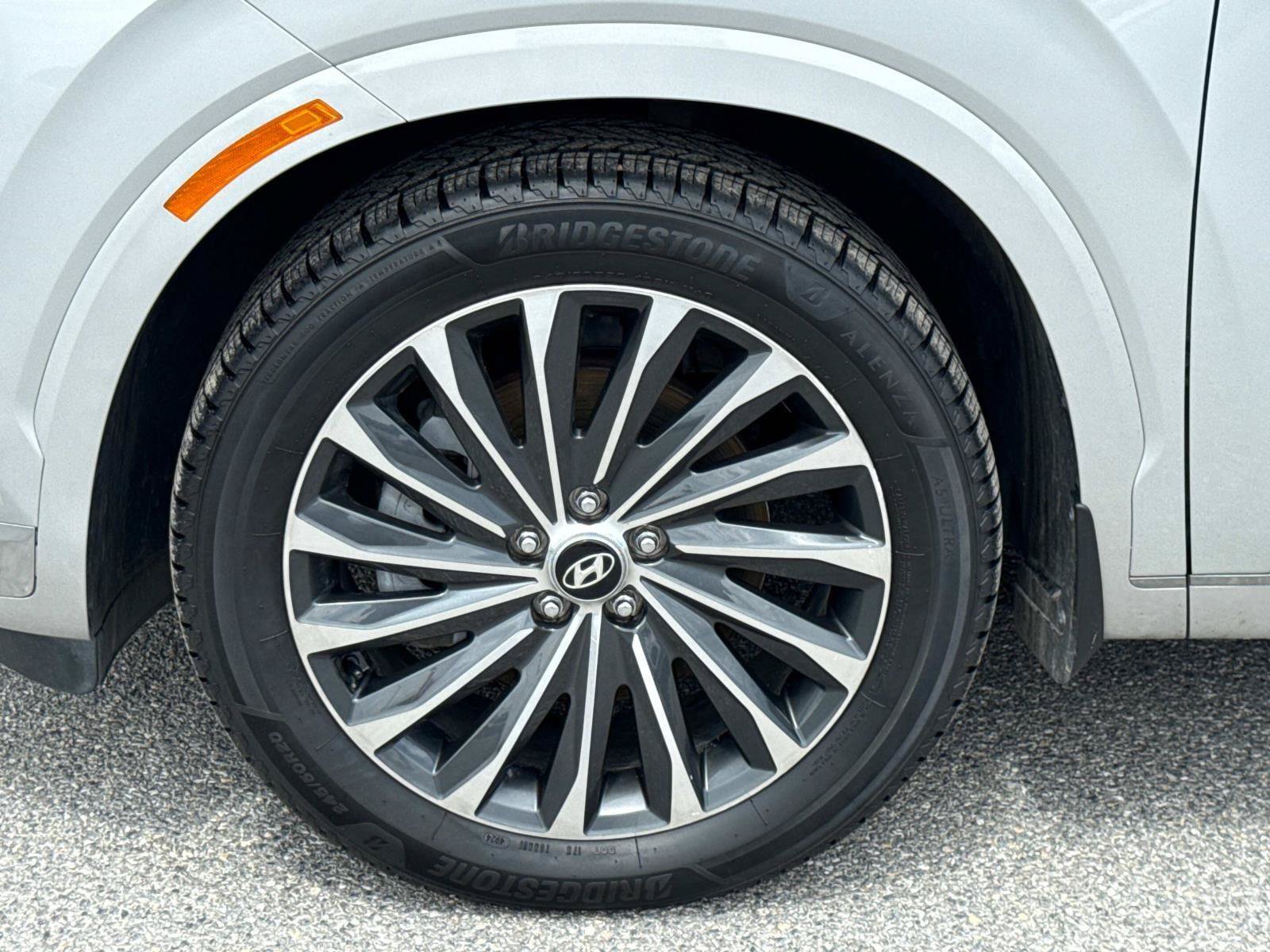 Certified 2023 Hyundai Palisade Calligraphy AWD/4WD image 30