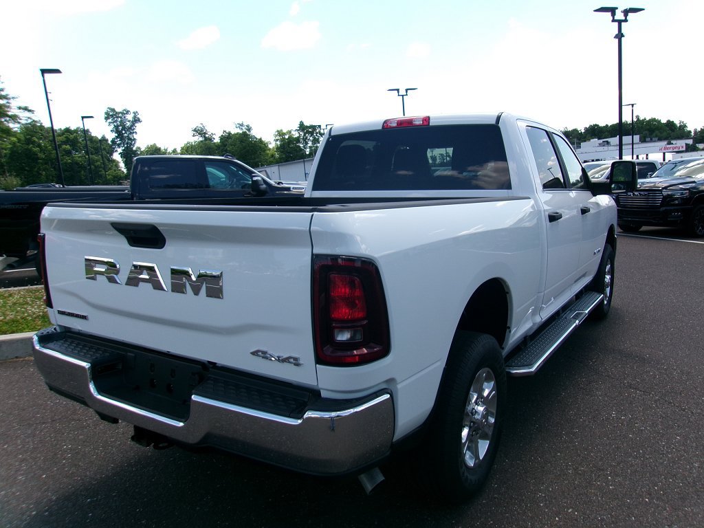 Certified 2025 RAM 2500 Big Horn AWD/4WD image 3