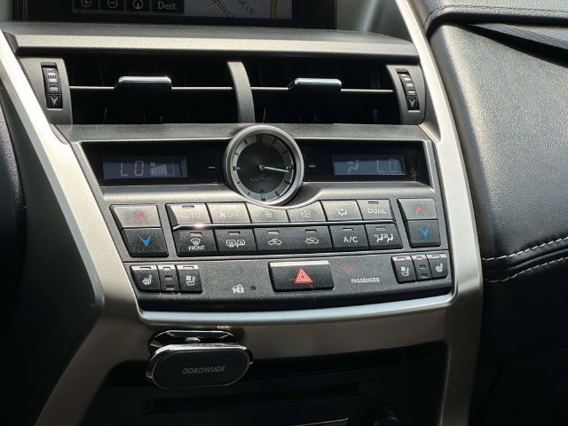 Used 2017 Lexus NX 200t AWD w/ Premium Package image 19