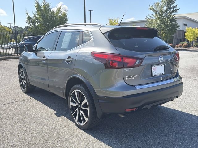 Used 2018 Nissan Rogue Sport SL FWD image 7