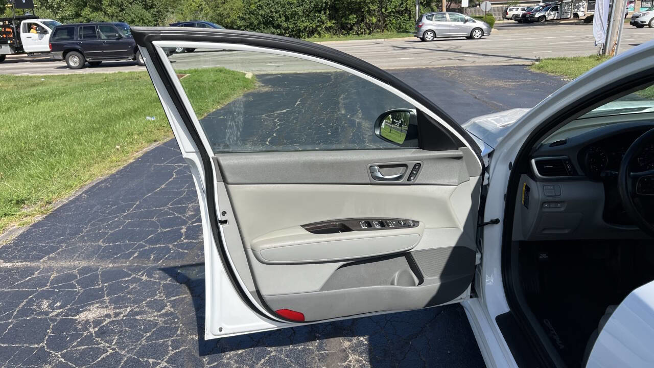Used 2016 Kia Optima EX image 32
