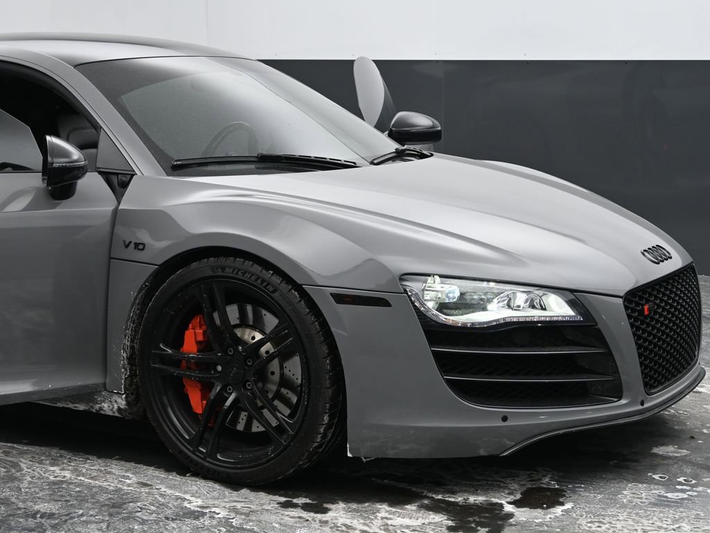 Used 2010 Audi R8 V10 image 20