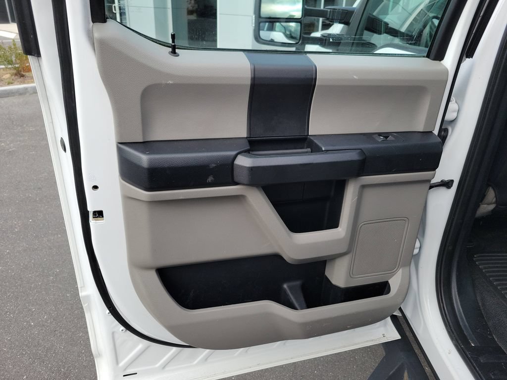Used 2019 Ford F550 2WD Crew Cab Super Duty w/ Power Equipment Group image 26