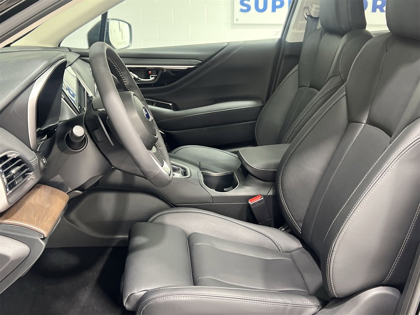 New 2025 Subaru Outback Touring XT image 11