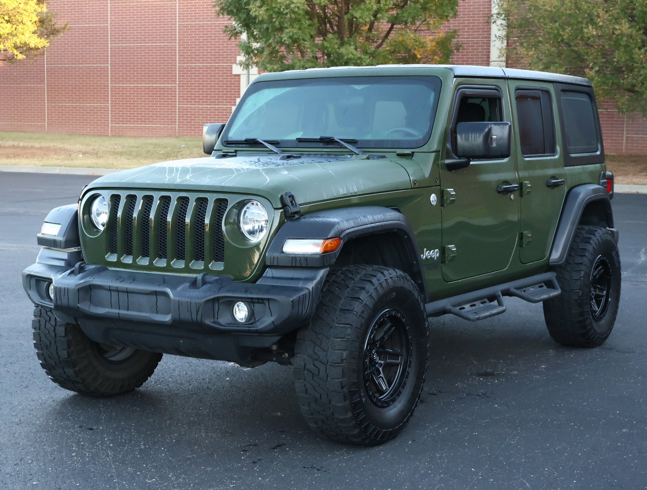Used 2021 Jeep Wrangler Unlimited Sport image 27